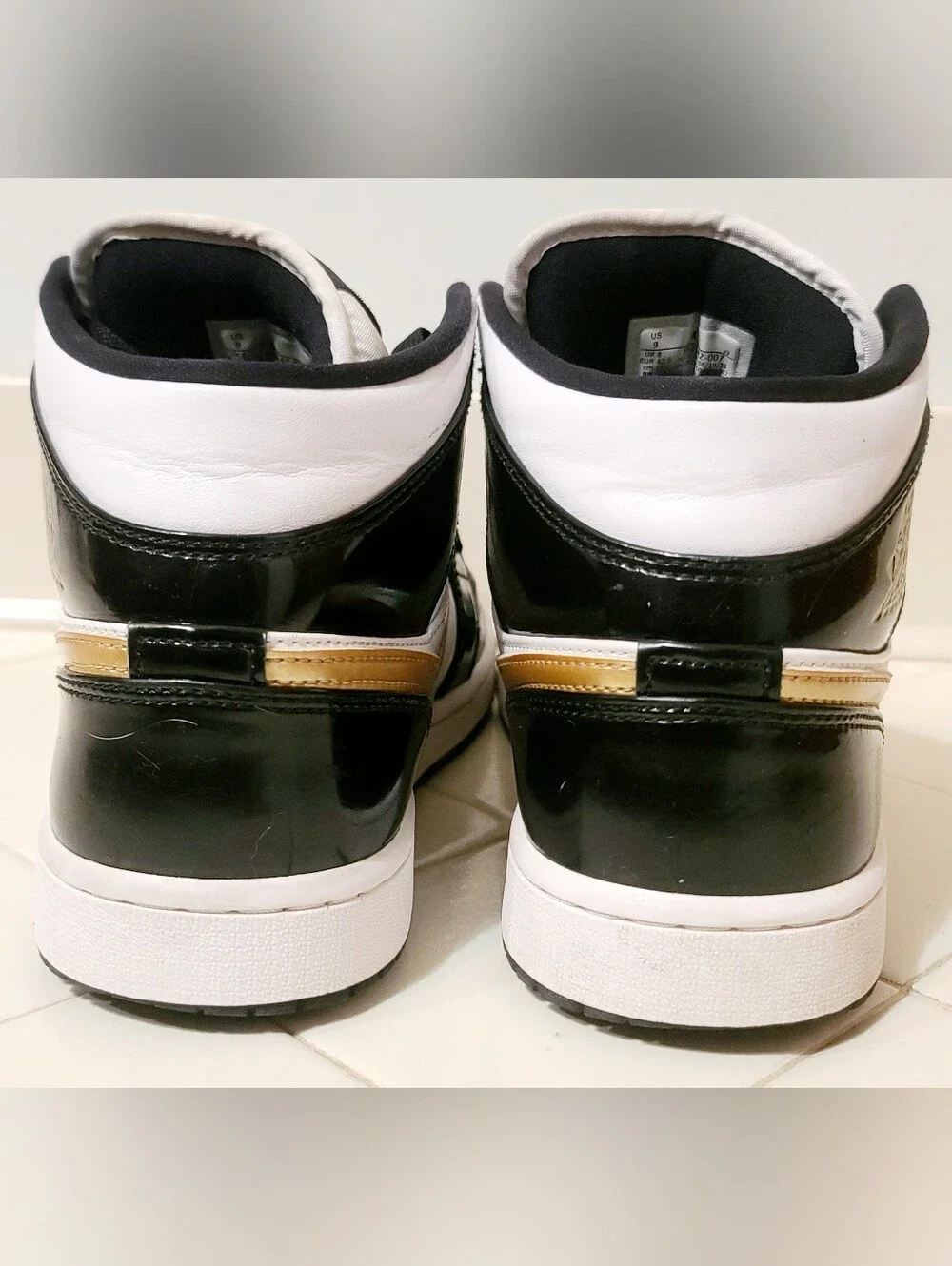 Air Jordan 1 Mid Patent Black White Gold Men's Size 9